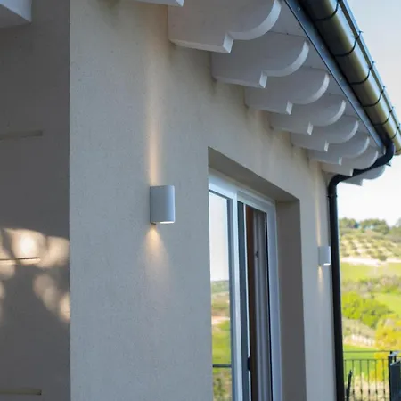 Вилла Dimora Campo Delle Mura - Charming House Аквавива-Пичена